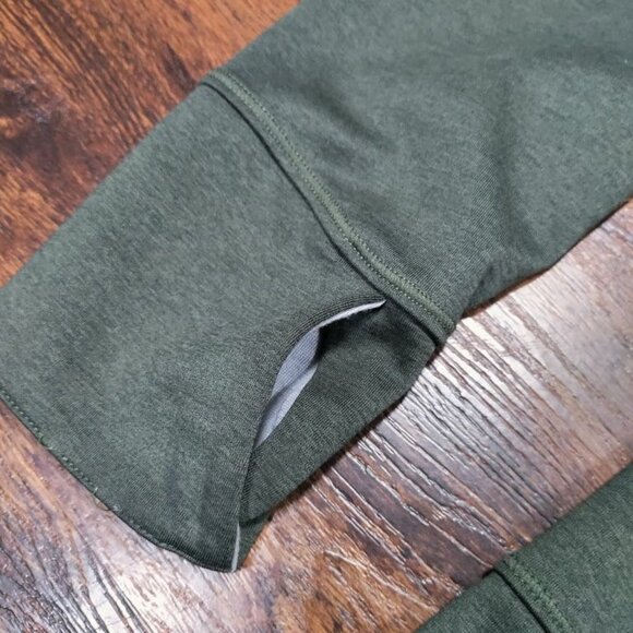 Sugoi Thermal Baselayer Semi Fit Coast Pullover Sporty Sweatshirt Womens Size M - Picture 6 of 10